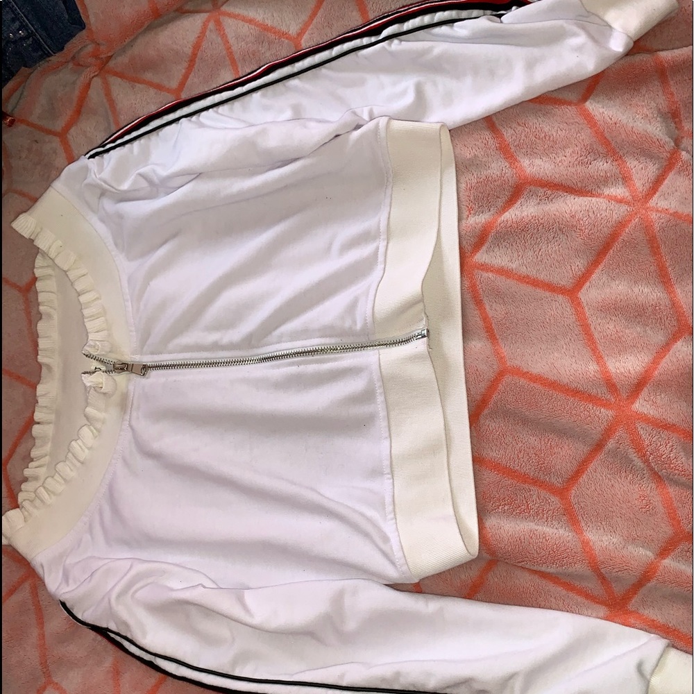 crop top, long sleeve